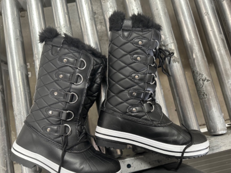 Photo 6 of **SEE NOTES**Polar Women's Nylon Tall Winter Snow Boot 8 Black Leather