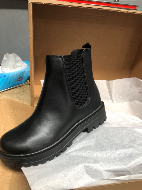 Photo 1 of SODA BLACK THICK SOLE ANKLE BOOTS SIZE 7