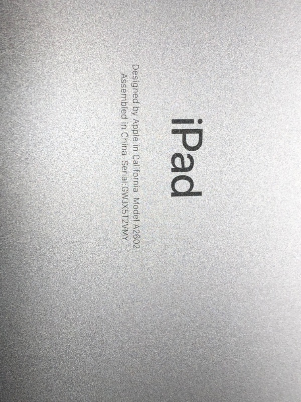 Photo 5 of Apple iPad 10.2-inch Wi-Fi 64GB (2021, 9th Generation) - Silver
