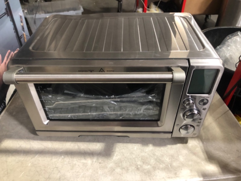 Photo 8 of ***USED - MAJOR DAMAGE - SEE COMMENTS***
Breville Smart Oven Air Fryer Pro, Brushed Stainless Steel, BOV900BSS New