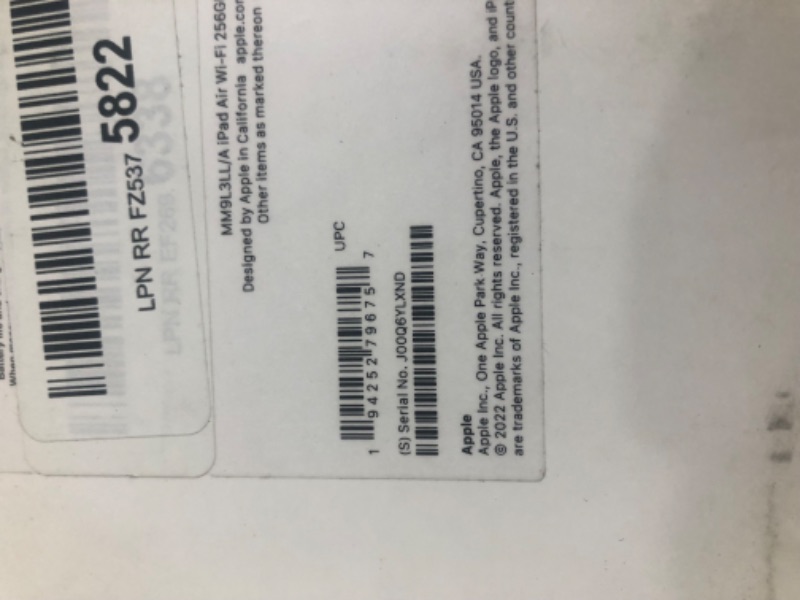 Photo 1 of Apple iPad Air (5th Generation): with M1 chip, 10.9-inch Liquid Retina Display, 256GB, Wi-Fi 6, 12MP front/12MP Back Camera, Touch ID, All-Day Battery Life – Space Gray WiFi 256GB Space Gray Without AppleCare+