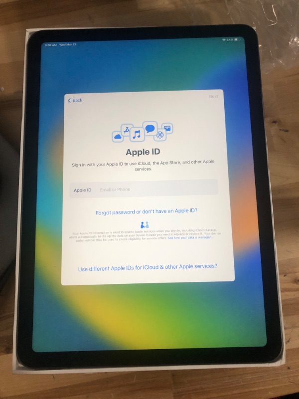 Photo 3 of Apple iPad Air (5th Generation): with M1 chip, 10.9-inch Liquid Retina Display, 256GB, Wi-Fi 6, 12MP front/12MP Back Camera, Touch ID, All-Day Battery Life – Space Gray WiFi 256GB Space Gray Without AppleCare+