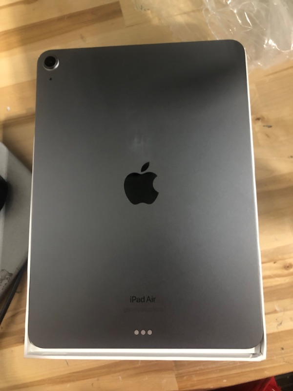 Photo 2 of Apple iPad Air (5th Generation): with M1 chip, 10.9-inch Liquid Retina Display, 256GB, Wi-Fi 6, 12MP front/12MP Back Camera, Touch ID, All-Day Battery Life – Space Gray WiFi 256GB Space Gray Without AppleCare+