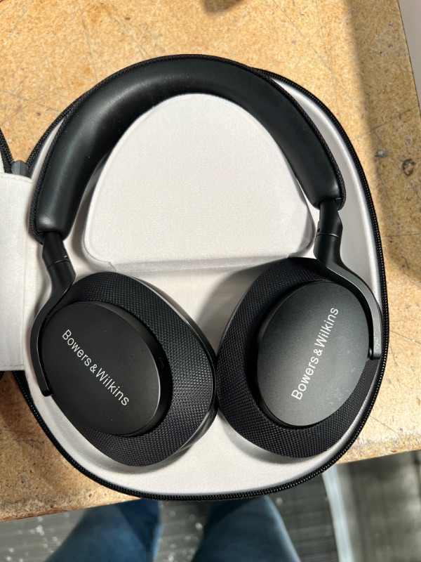 Photo 1 of Bowers & Wilkins Px7 S2 Over-Ear Headphones (2022 Model) - Advanced Noise Cancellation, Works with B&W Android/iOS Music App, 7-Hour Playback on 15-Min Charge, Black (Discontinued by Manufacturer) Px7 S2 Black