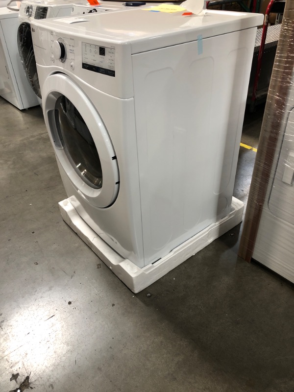 Photo 3 of LG 7.4-cu ft Stackable Electric Dryer (White) ENERGY STAR

