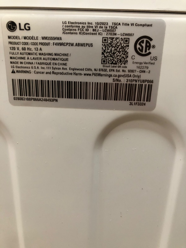 Photo 6 of LG 2.4-cu ft Capacity White Ventless All-in-One Washer/Dryer Combo
