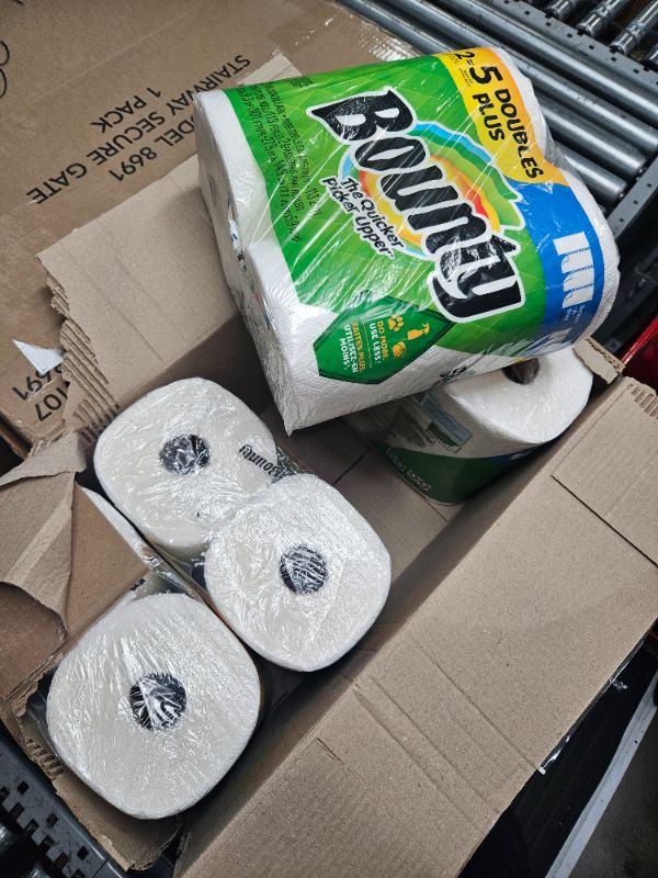 Photo 1 of 8 Double Plus Rolls Bounty The Quicker Picker Upper 083625  paper towels 2 ply (113 sheets per roll) 