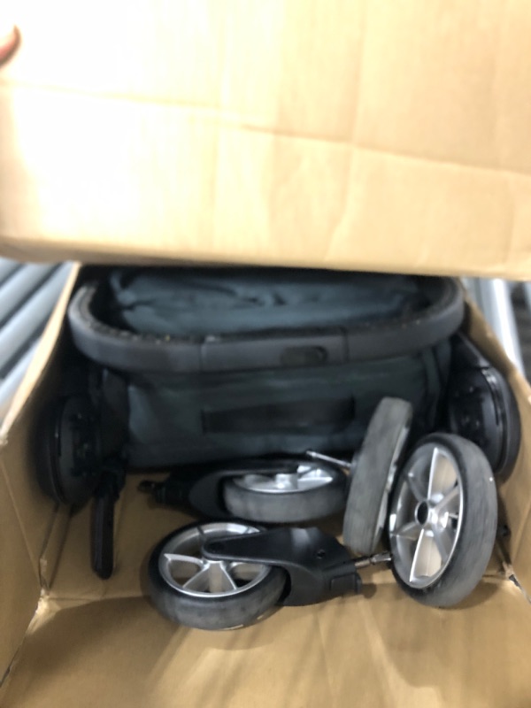 Photo 2 of ***HEAVILY USED/DIRTY - LIKELY MISSING PARTS - UNABLE TO VERIFY FUNCTIONALITY***
Baby Jogger® City Tour™ 2 Ultra-Compact Travel Stroller, Pike City Tour 2 Stroller Pike