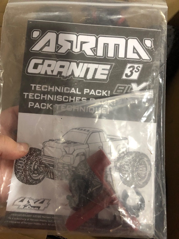 Photo 4 of [READ NOTES] ARRMA 1/10 Granite 4X4 V3 3S BLX Brushless Monster RC Truck RTR (Transmitter and Receiver Included, Batteries and Charger Required) , Green