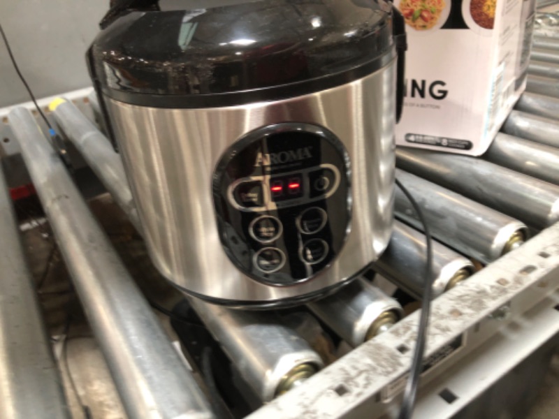 Photo 2 of **MISSING THE INNER PORT**  Aroma Housewares ARC-914SBD Digital Cool-Touch Rice Grain Cooker and Food Steamer, Stainless, Silver, 4-Cup (Uncooked) / 8-Cup (Cooked) Basic