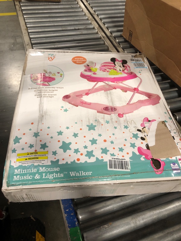 Photo 2 of ***FOR PARTS ONLY*** 

Disney Minnie Mouse Glitter Music and Lights Walker, Pink