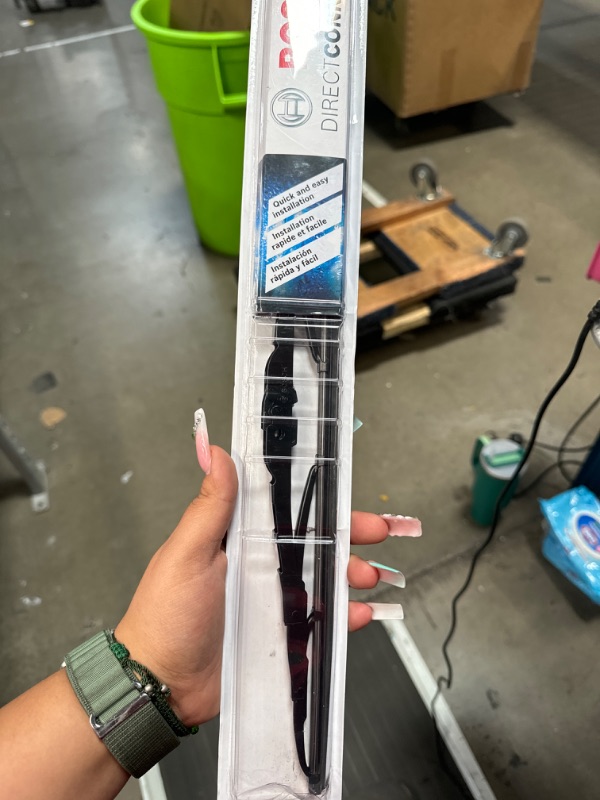 Photo 2 of BOSCH 40516 DirectConnect Conventional Wiper Blade; 16" - Single 40516 (16")