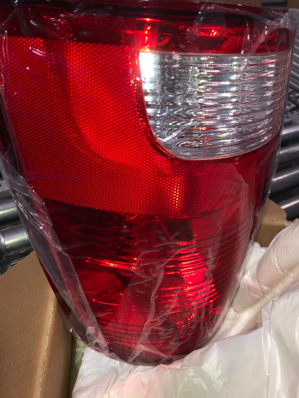 Photo 2 of ***USED - UNABLE TO TEST***
Boine Right Side Tail Light Compatible With 2009-2018 Dodge Ram 1500 2500 3500 - Bulb Included (Right Passenger Side)