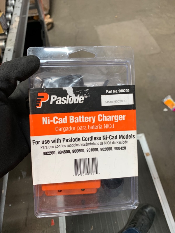 Photo 2 of Paslode Cordless Battery Charger