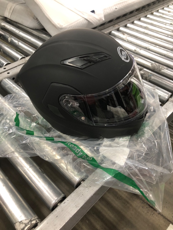 Photo 2 of ***MINOR DAMAGE*A VENT COVER HAS BROKEN OFF*PICTURED***
Rapido Boutique Collection Snowmobile Motorcycle Dual Visor Flip Up Modular Full Face Helmet DOT Approved Matte Black Large