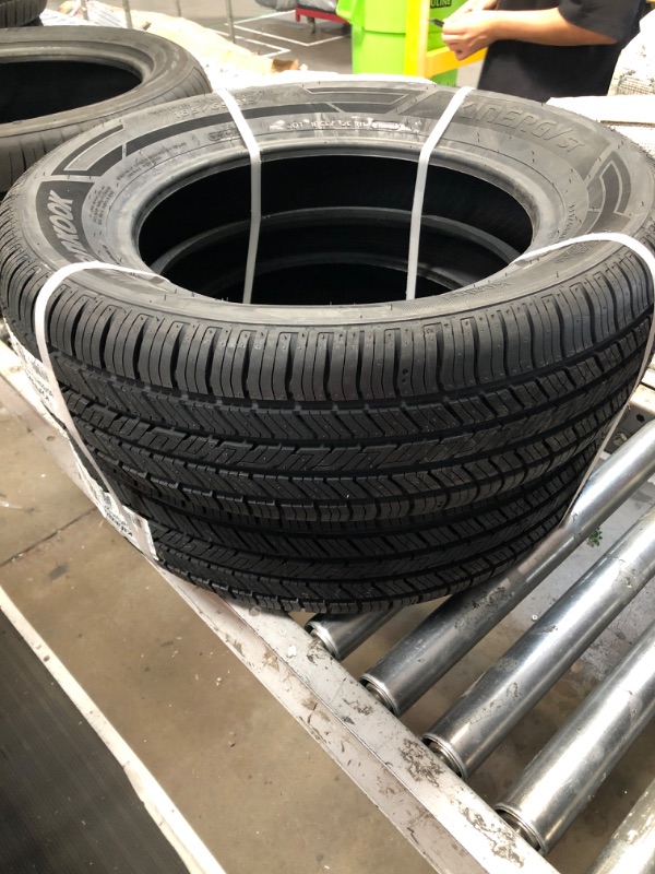 Photo 3 of Hankook Kinergy ST H735 all_ Season Radial Tire-185/65R15 88T