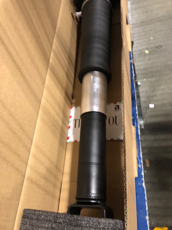 Photo 3 of KEIYSHOLCK Rear Air Strut Suspension Replacement for 2004-2009 Cadillac SRX OEM Replace Number 15145221, 14145221, 19302764, 21992495, 21998206, 25736678, 25758571, 2577061, 89047641