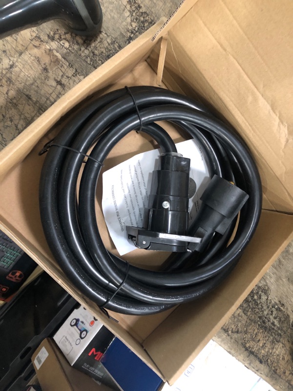 Photo 2 of MICTUNING 7 Way Trailer Plug Socket Extension Cable - 7 Blade Trailer Wiring Connector Cord Wire 12ft 10-14 AWG