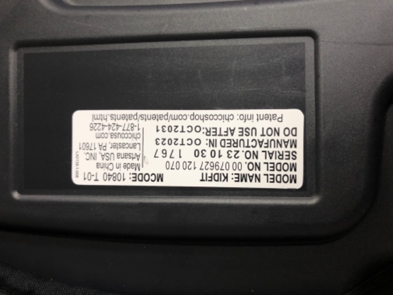 Photo 3 of ***USED - LIKELY MISSING PARTS - UNABLE TO VERIFY FUNCTIONALITY***
Chicco KidFit ClearTex Plus 2-in-1 Belt-Positioning Booster Car Seat, Backless and High Back Booster Seat