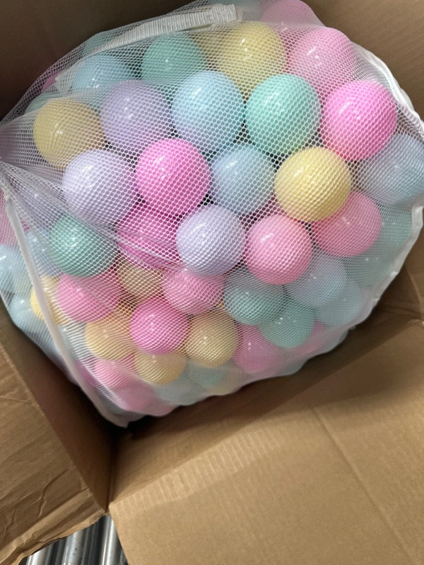 Photo 2 of 100pcsthick 100 pieces Starbolo Ocean Ball Pit Balls - Food Grade Colored Bubble Balls for Children's Pool - Anti-Squeeze Plastic Toy

