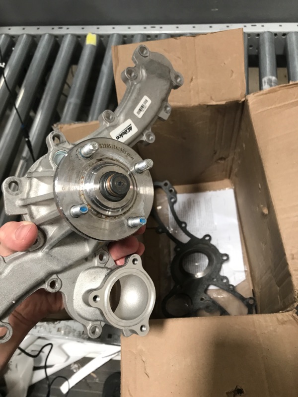 Photo 3 of ACDelco Professional 252-892 Engine Water Pump