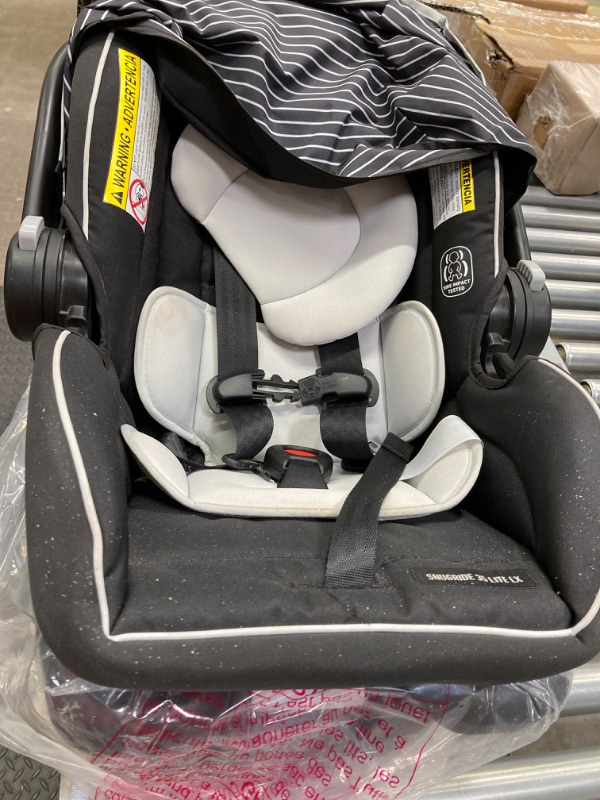 Photo 2 of Graco SnugRide 35 Lite LX Infant Car Seat, Studio SnugRide 1 Count (Pack of 1) Studio