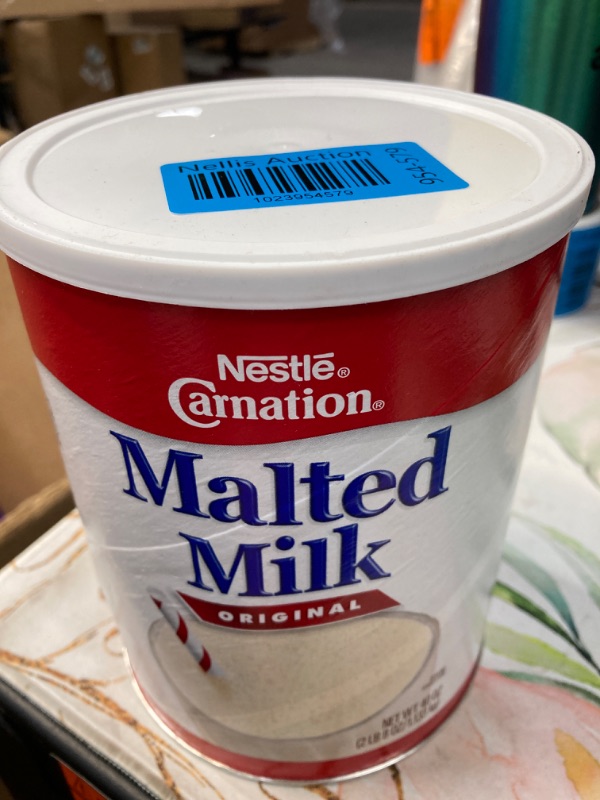 Photo 1 of Carnation Malted Milk, 40 Ounce Can (Dry Shelf Stable Malted Milk, Great for Baking, Shakes, Sundaes) Unflavored 2.5 Pound (Pack of 1)