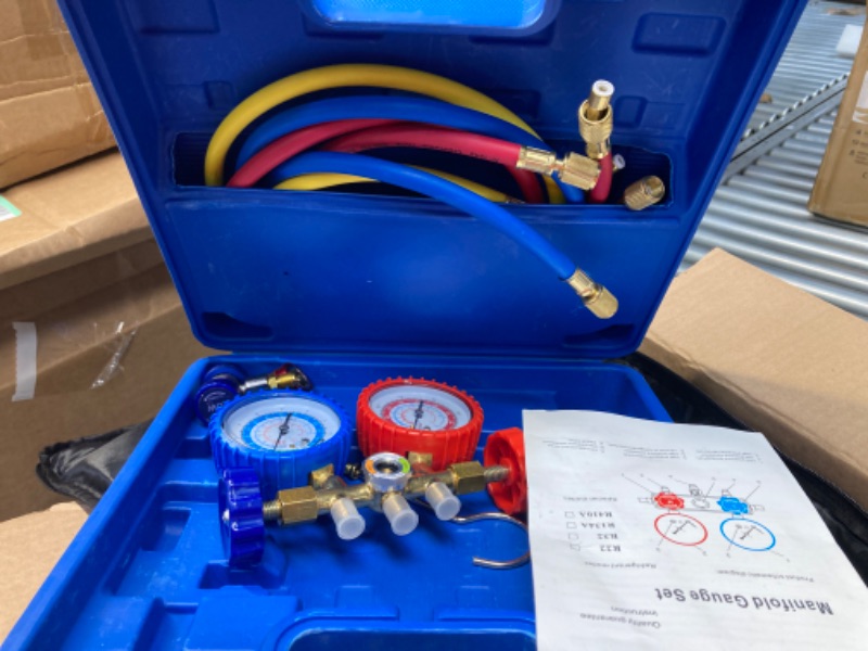 Photo 3 of 110V 4 CFM Vacuum Pump 1/3HP with Manifold Gauge and Leak Detector Set for A/C HVAC Auto Repair R410a R134 with Oil