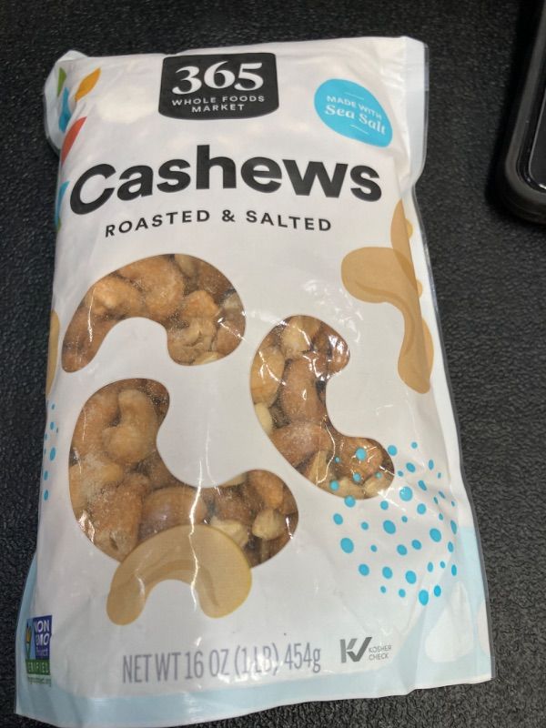 Photo 1 of 365 by Whole Foods Market, Roasted & Salted Cashews, 16 Ounce