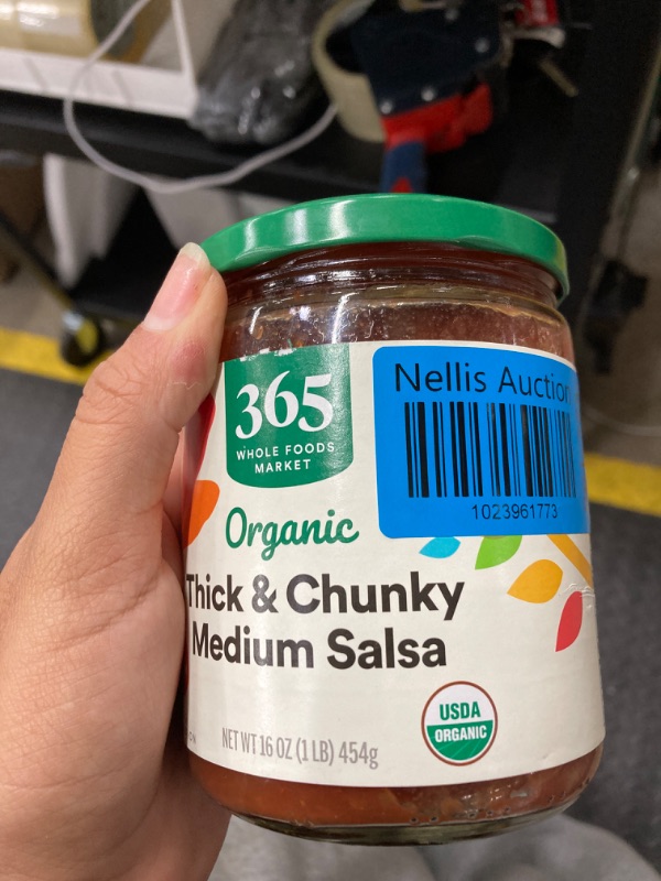 Photo 2 of 365 by Whole Foods Market, Organic Thick & Chunky Medium Salsa, 16 Ounce