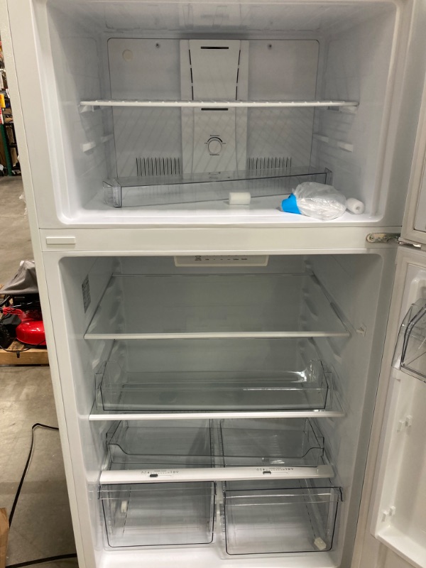 Photo 2 of Kenmore Refrigerator/Freezer with Full-Width Adjustable Glass Shelving, Humidity Control Crispers, ENERGY STAR Certified, White