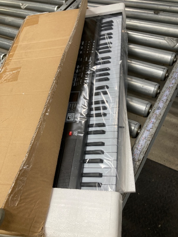 Photo 1 of 61 Keys Electronic Keyboard Piano with Microphone for Kids Adults Beginners Music Keyboard Portable
