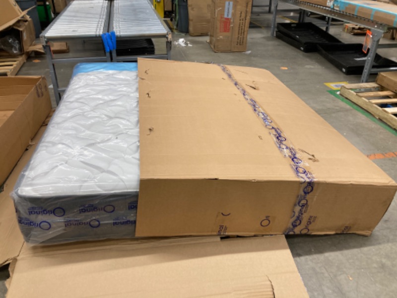 Photo 2 of ***(SIZE KING)***
The Original Foam Factory - 10in American Made Mattress- 100% Made in USA - 20 Year Warranty - CertiPur Foam - Chiropractic Endorsed 