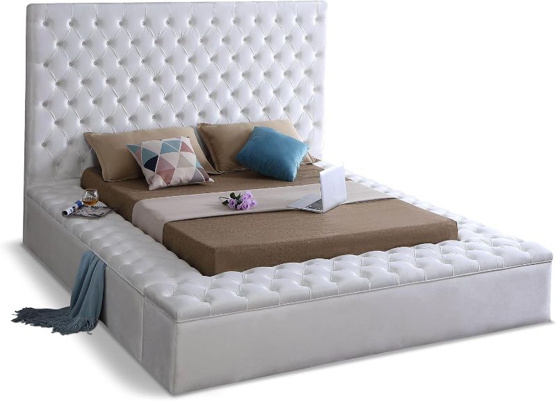 Photo 1 of Meridian Furniture Bliss Collection Modern | Contemporary Velvet Upholstered Bed with Deep Button Tufting and Storage Compartments in Rails and Footboard, White, King

