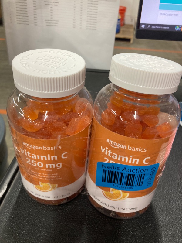 Photo 1 of Amazon Basics Vitamin C 250 mg Gummy, Orange, 150 Gummies (2 per Serving), Immune Health (Previously Solimo) (2 PACK)