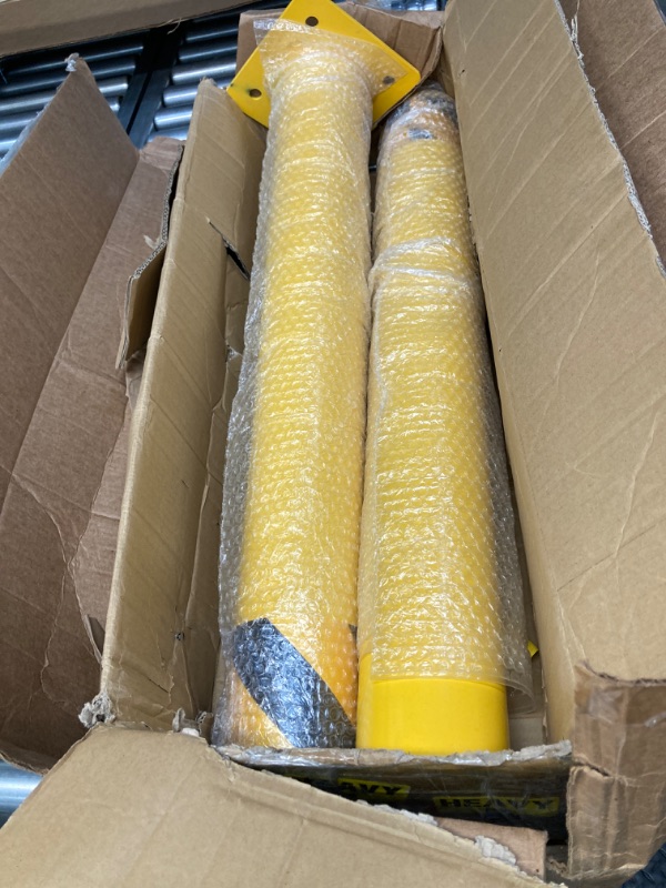 Photo 2 of 
VEVOR Safety Bollard, 42 Inch Height Bollard Post, 4.5 Inch Diameter Steel Pipe Safety Bollard Post, Yellow Steel Bollard, Steel Safety Bollard with 8...