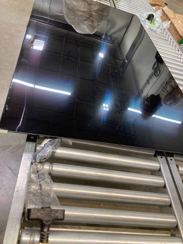 Photo 1 of LG 77-Inch Class OLED evo M3 Series, 4K Processor, Smart Flat Screen TV, with Wireless 4K Connectivity, Alexa Built-in (OLED77M3PUA, 2023 Model)