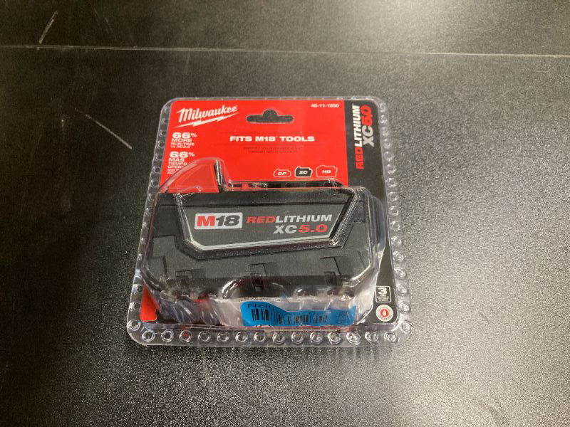 Photo 2 of Milwaukee 48-11-1850 M18 Redlithium 5.0Ah Bat Pack