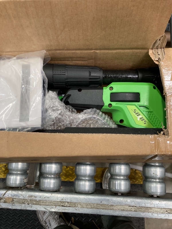Photo 1 of ***MAYBE PARTS ONLY***
ZEGJAW Pole Saw 8-Inch Cordless Tree Trimmer and 18-Inch Pole Hedge Trimmer 2-In-1,15-Feet Max Reach, Auto Oiling, Telescoping Pole Chainsaw with 2.0Ah Battery & Charger
