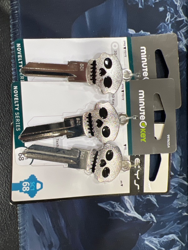 Photo 1 of #66 3D Silver Skull Key Blank 3 pack
 