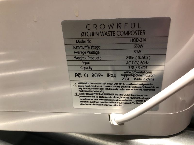 Photo 4 of ***USED - LEAKING - STRONG SMELL - LID JAMMED SHUT - UNABLE TO TEST - SEE PICTURES***
CROWNFUL Smart Waste Kitchen Composter with 3.3L Capacity, Turning Food Waste to Compost, Electric Compost Bin, Compost Machine Odorless for Countertop, Counter, Food Cy