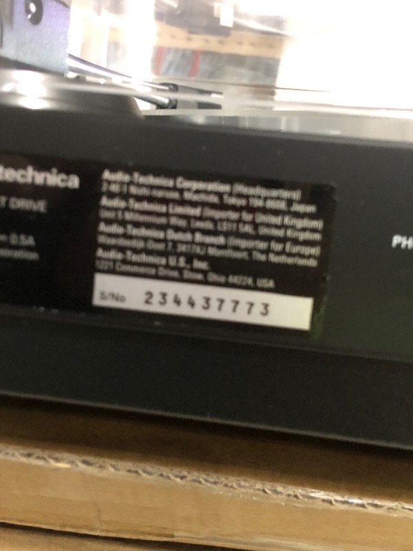 Photo 4 of Audio-Technica AT-LP60X-BK Fully Automatic Belt-Drive Stereo Turntable, Black, Hi-Fi, 2 Speed, Dust Cover, Anti-Resonance, Die-Cast Aluminum Platter