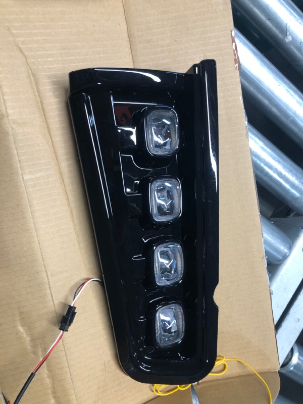 Photo 3 of Lower Bumper Fog Lights for Ford Bronco Accessories 2021 2022 2/4-Door Fog Bumper Lamps Pod Lights Off-Road