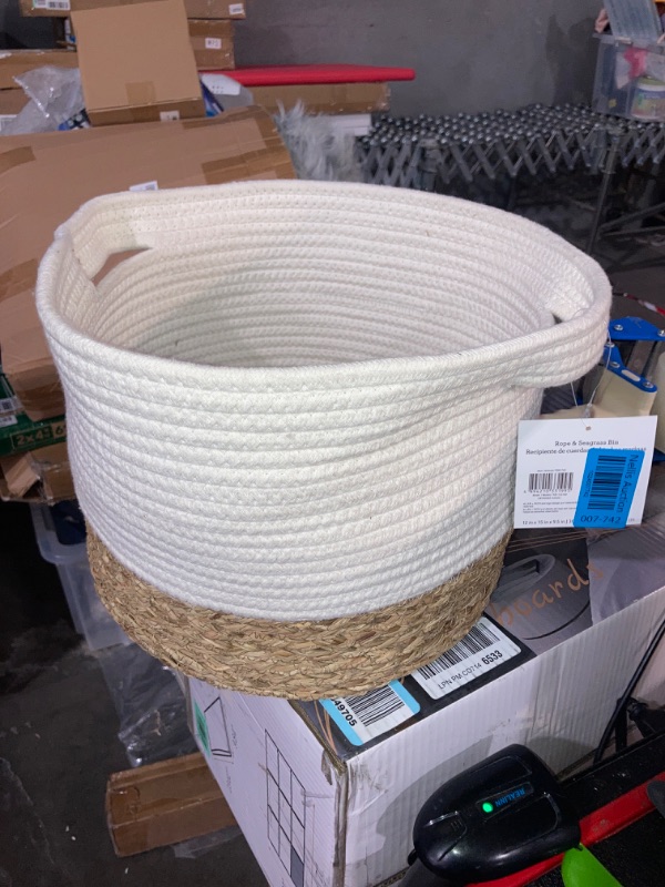 Photo 2 of (READ FULL POST) allen + roth Rope and sea grass 12-in W x 9.5-in H x 12-in D Beige and Natural Sea Grass Basket
