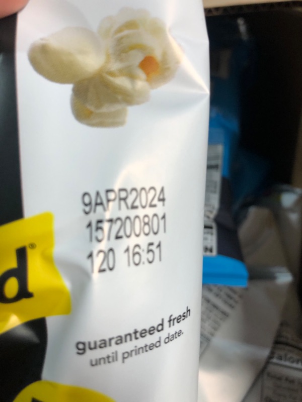 Photo 1 of EXP DATES VARY SEE PHOTOS Frito Lay White Cheddar Snacks Favorites Variety Pack (Pack of 36)