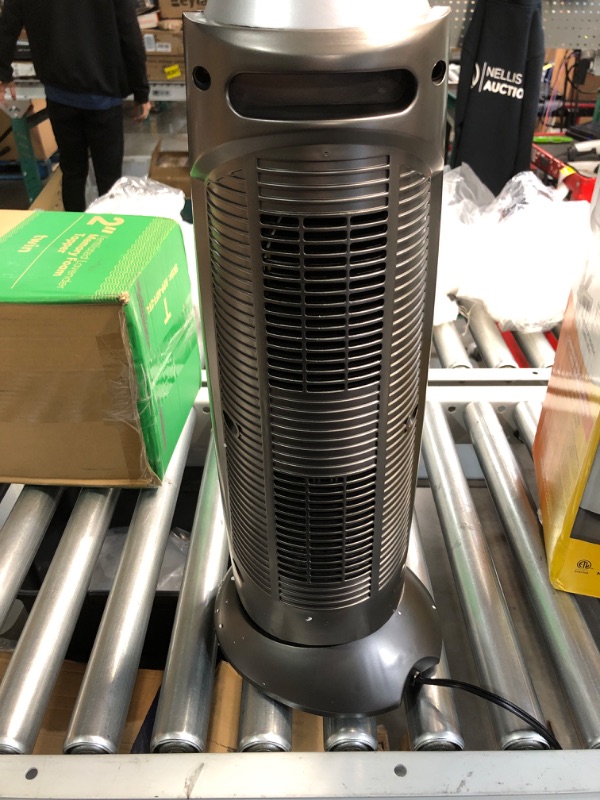 Photo 3 of Comfort Zone Oscillating Ceramic Tower Heater CZ499R