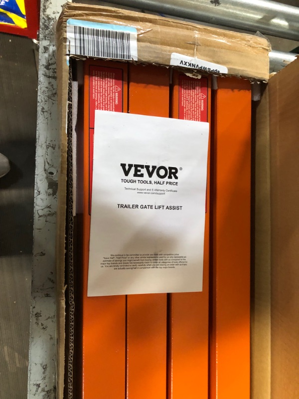 Photo 3 of VEVOR 2-Sided Trailer Tailgate Lift Assist, 360 lbs Load Capacity, Compatible with Open Utility Trailer Tailgate and Ramp, with 10 to 24 Inch