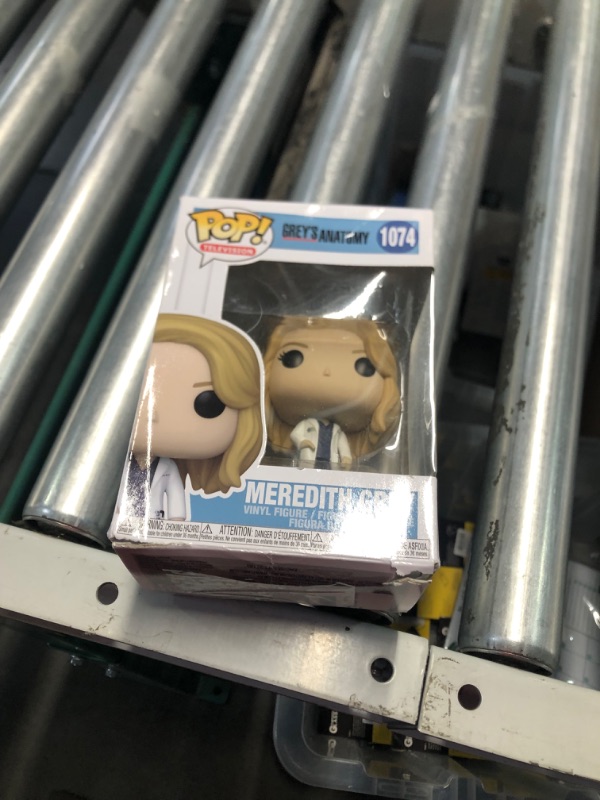 Photo 2 of **damaged box** Funko Pop! TV: Grey's Anatomy - Meredith Grey