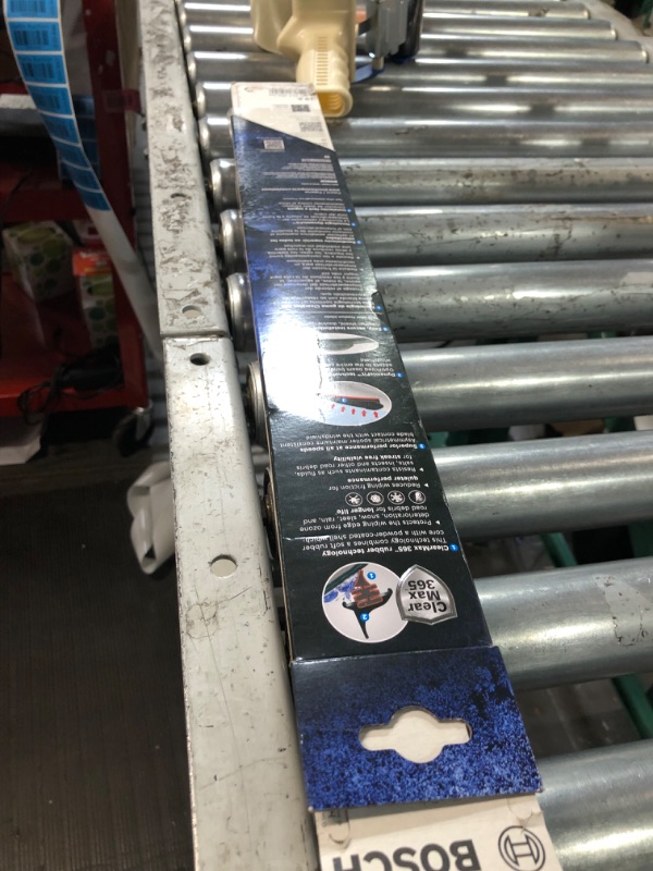 Photo 3 of Bosch 19A Wiper Blade