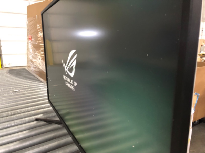 Photo 1 of ASUS ROG Strix 43” 4K HDR DSC Gaming Monitor (XG43UQ) - UHD (3840 x 2160), 144Hz, 1ms, HDMI 2.1, Extreme Low Motion Blur Sync, FreeSync™ 